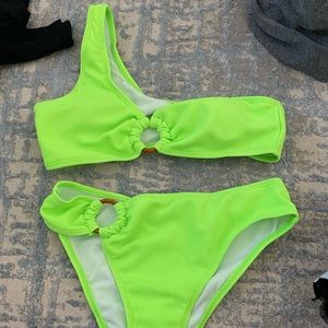 One shoulder bikini
